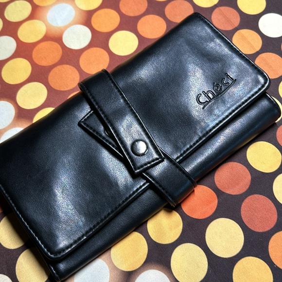 Checi black snap button closure fold out wallet - Picture 9 of 12